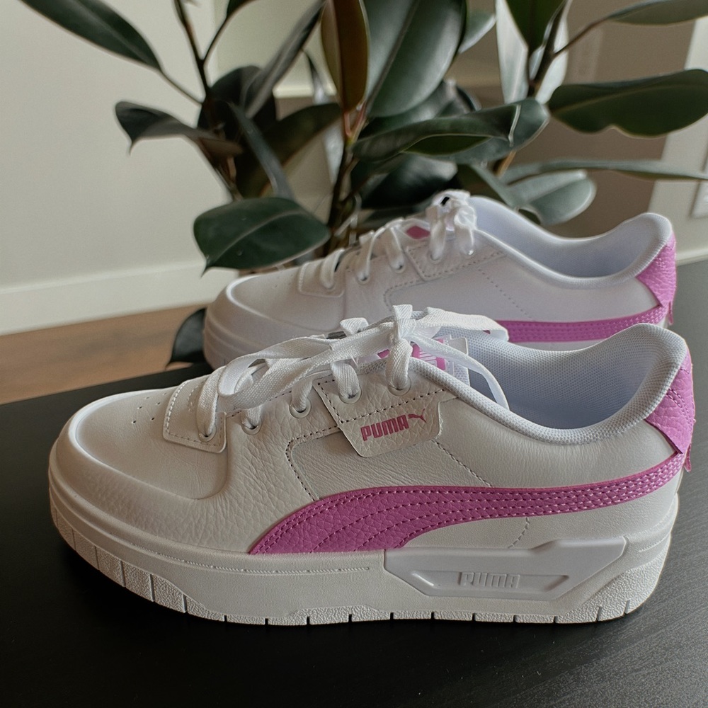 Cali Dream Lace Up Platform Sneakers Size 7.5